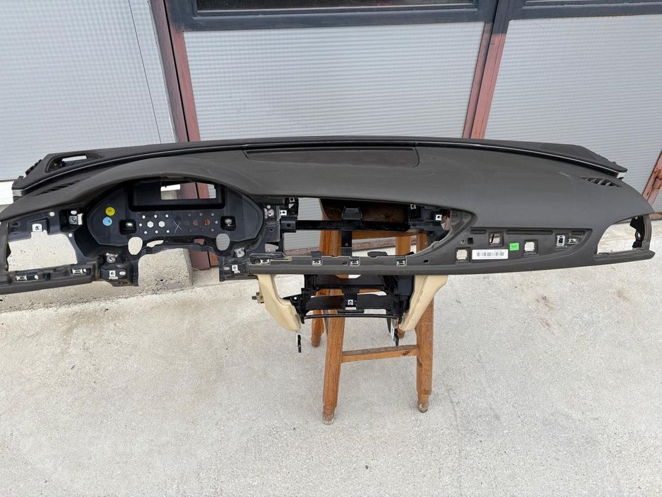 Табло AUDI A6C7 4g с airbeg