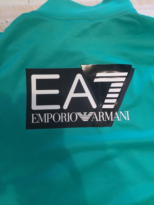 Vand trening EMPORIO ARMANI marimea XL