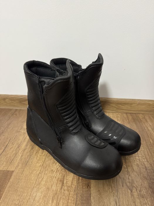 Ghete moto Proanti 43 noi