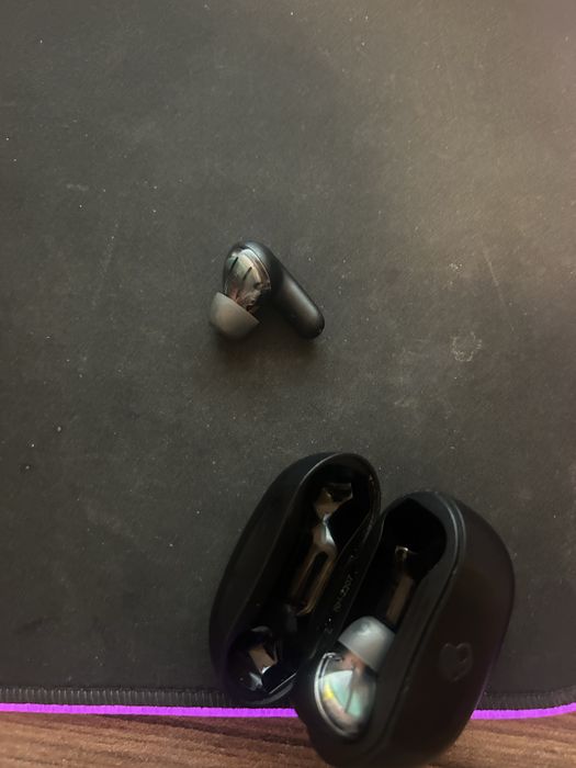 Casti wireless skullcandy