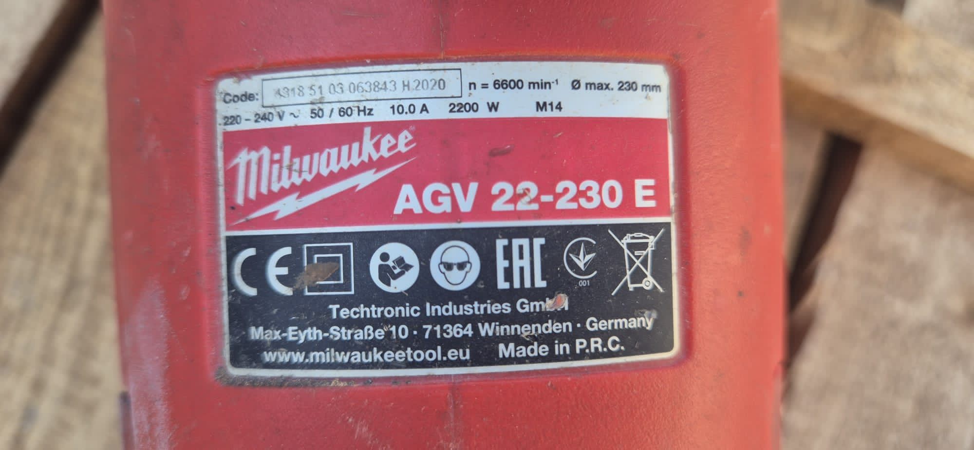 Ъглошлайф Milwaukee AGV 22