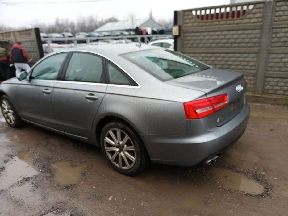 Capota spate/Bara spate/Stop stanga-dreapta spate/Armatura bara Audi A6 C7 berlina