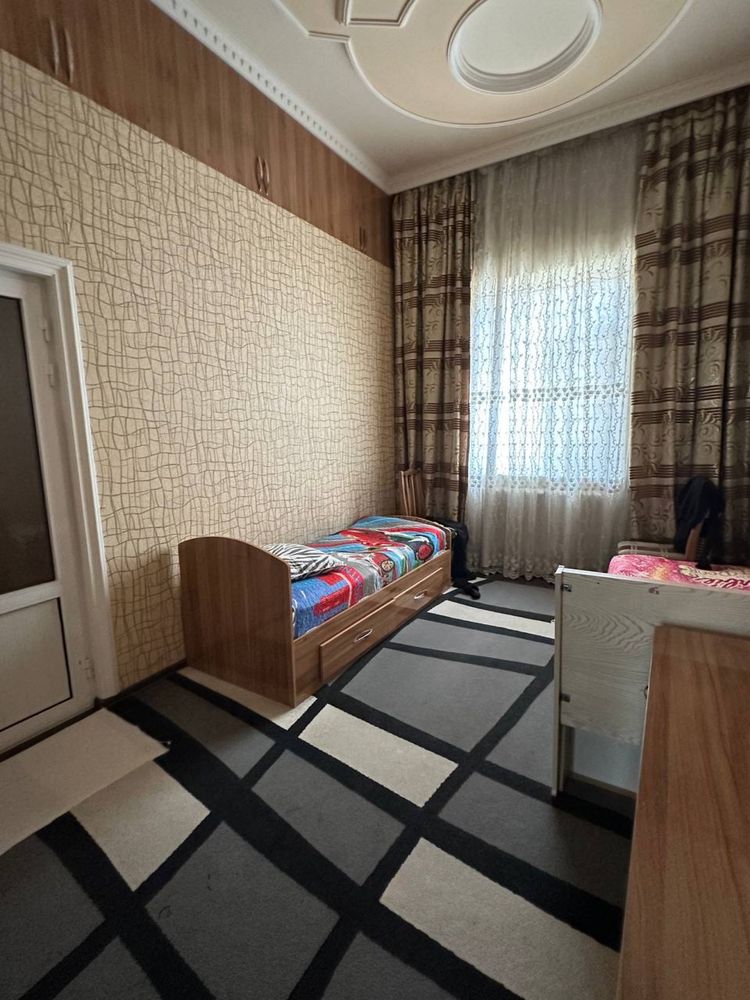 Яшнабадский район, янгиобад, участок 4.2 сотки, 6 комнат,