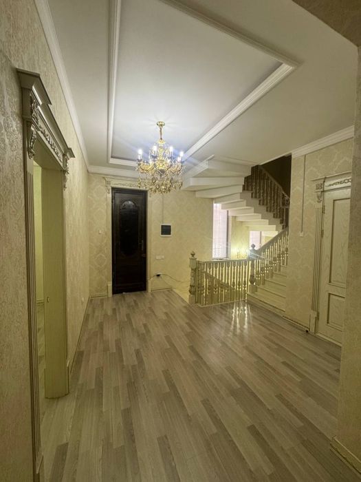 Продается Двух этажный дом.,