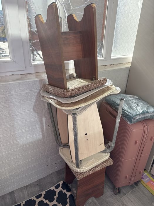 Стулья 3 шт со спинкой