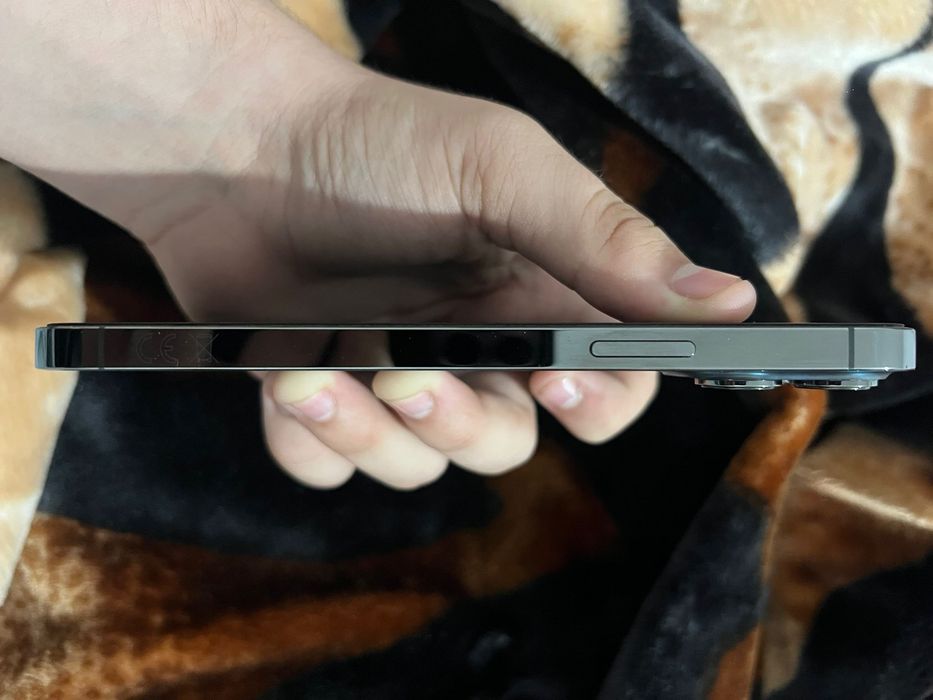 Vând/Schimb iPhone 13 Pro Max graphite 128gb 10/10