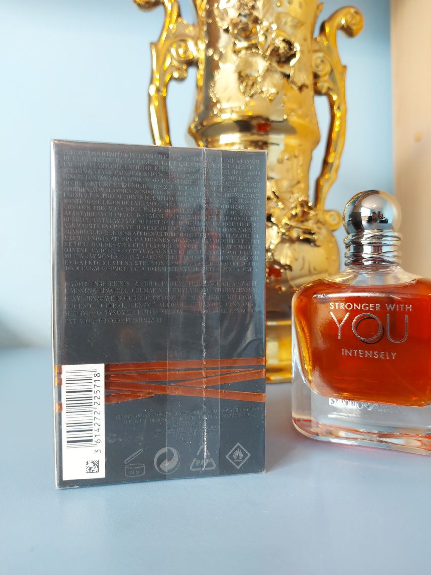 Oferta Parfum Armani Stronger with you intensely sigilat