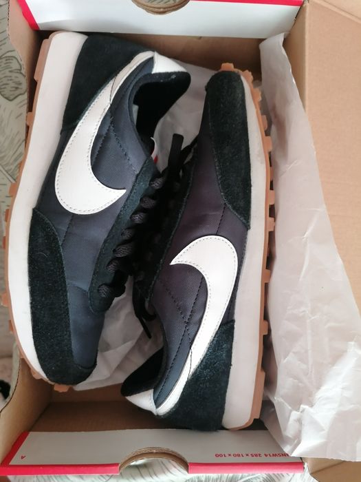 Nike 38 номер. Обувани 2 пъти. 75лв. с преглед и тест.