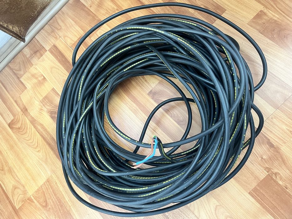 Cablu electric multifilar cu manta de cauciuc – Bobină
