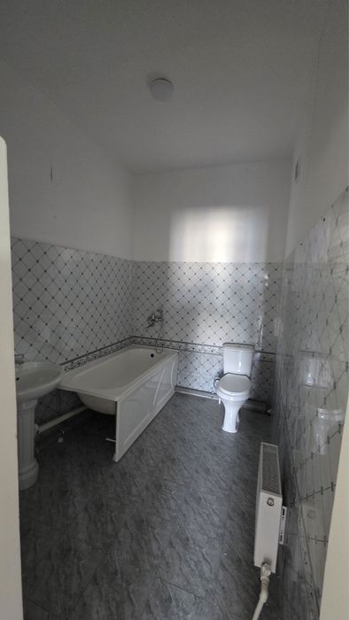 2 хонали квартира сотилади Эко шахарда