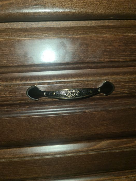 Нощни шкафчета от масив