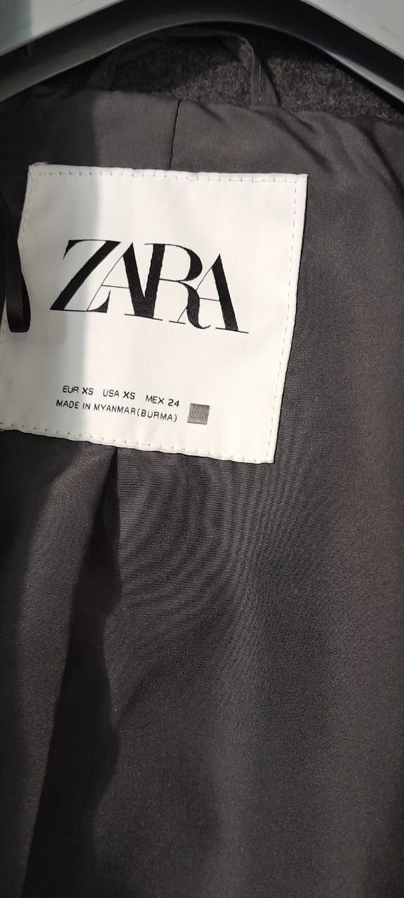 Пальто Zara в отличном состоянии