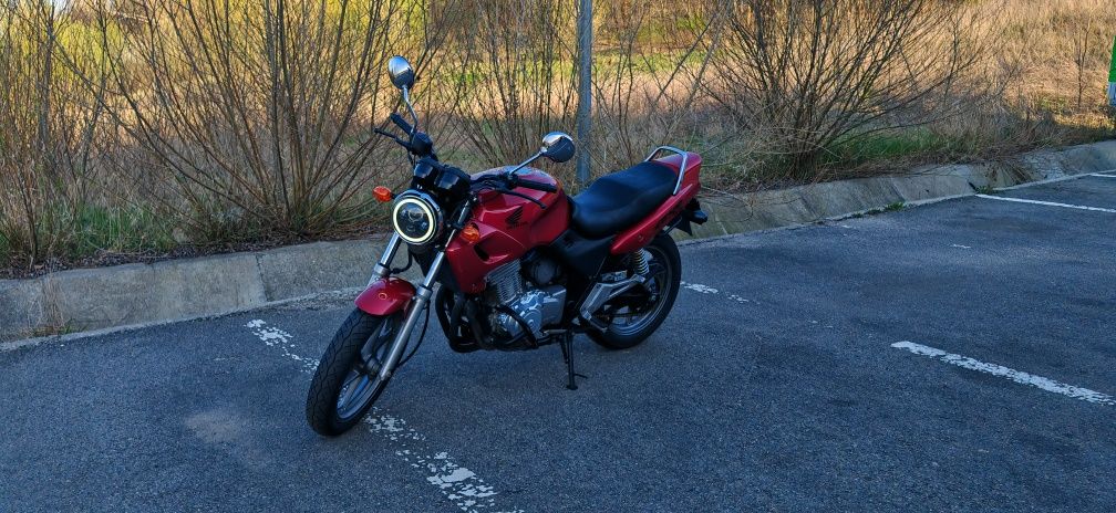 Vând Honda CB500 sau schimb cu scuter 250-300cc