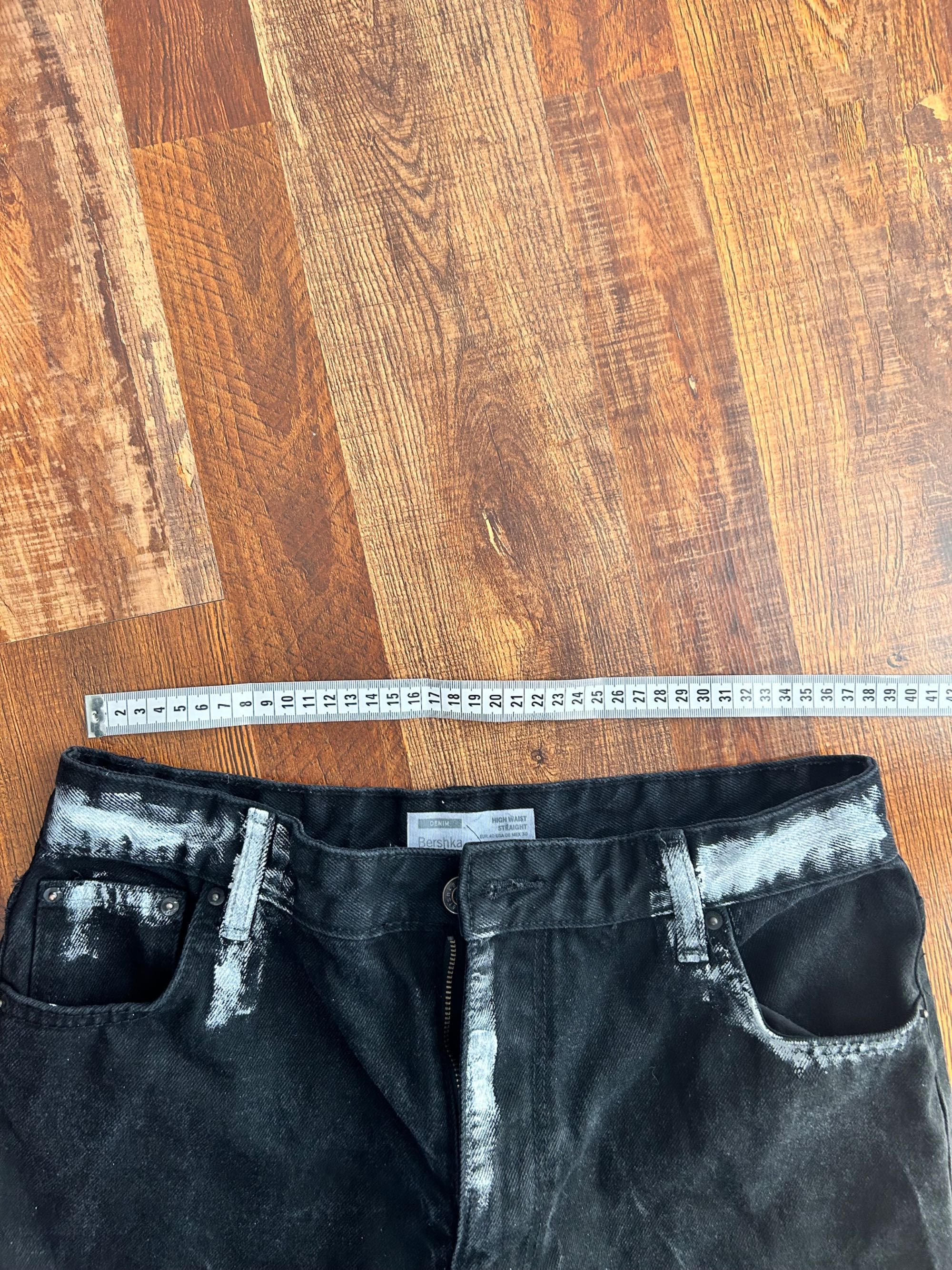 Crossfire Distressed Jeans
