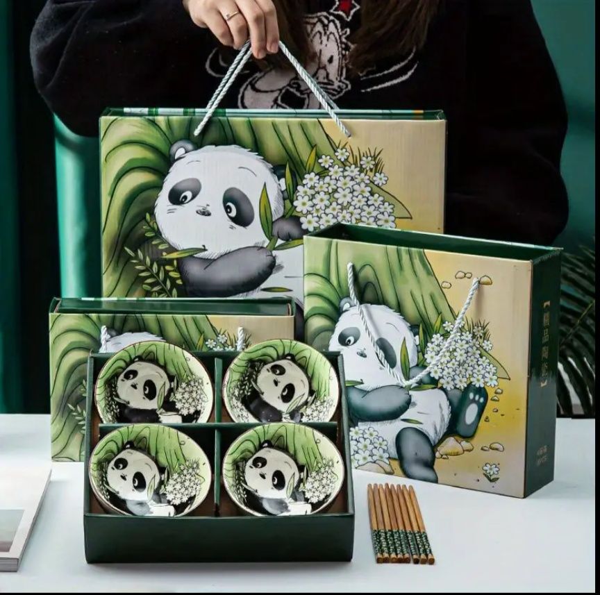 Подаръчен комплект 4 бр купички Панда