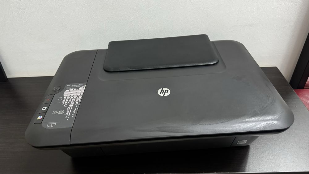 Imprimanta hp deskjet 2050