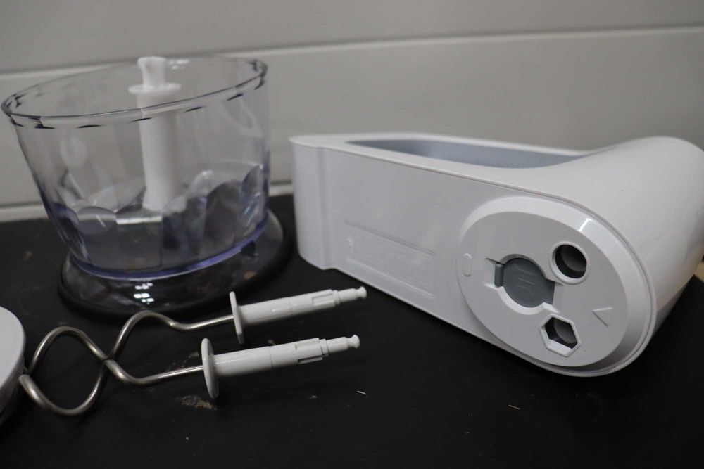 Ръчен миксер Braun MultiMix 5 HM5137WH, 750W, 9 скорости,Turbo