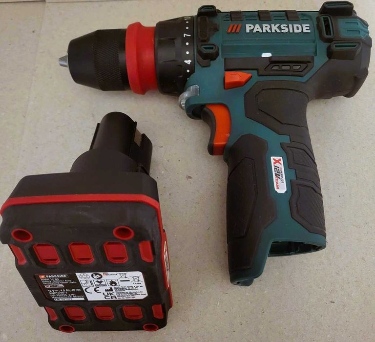 PARKSIDE PBSA 12 D4 – bormașină/șurubelniță cu acumulator 12V – NOUĂ