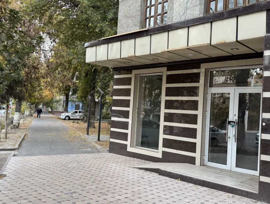 Продаётся нежилое помещение ул. Чупонота, кафе Нурхон, 1 линия