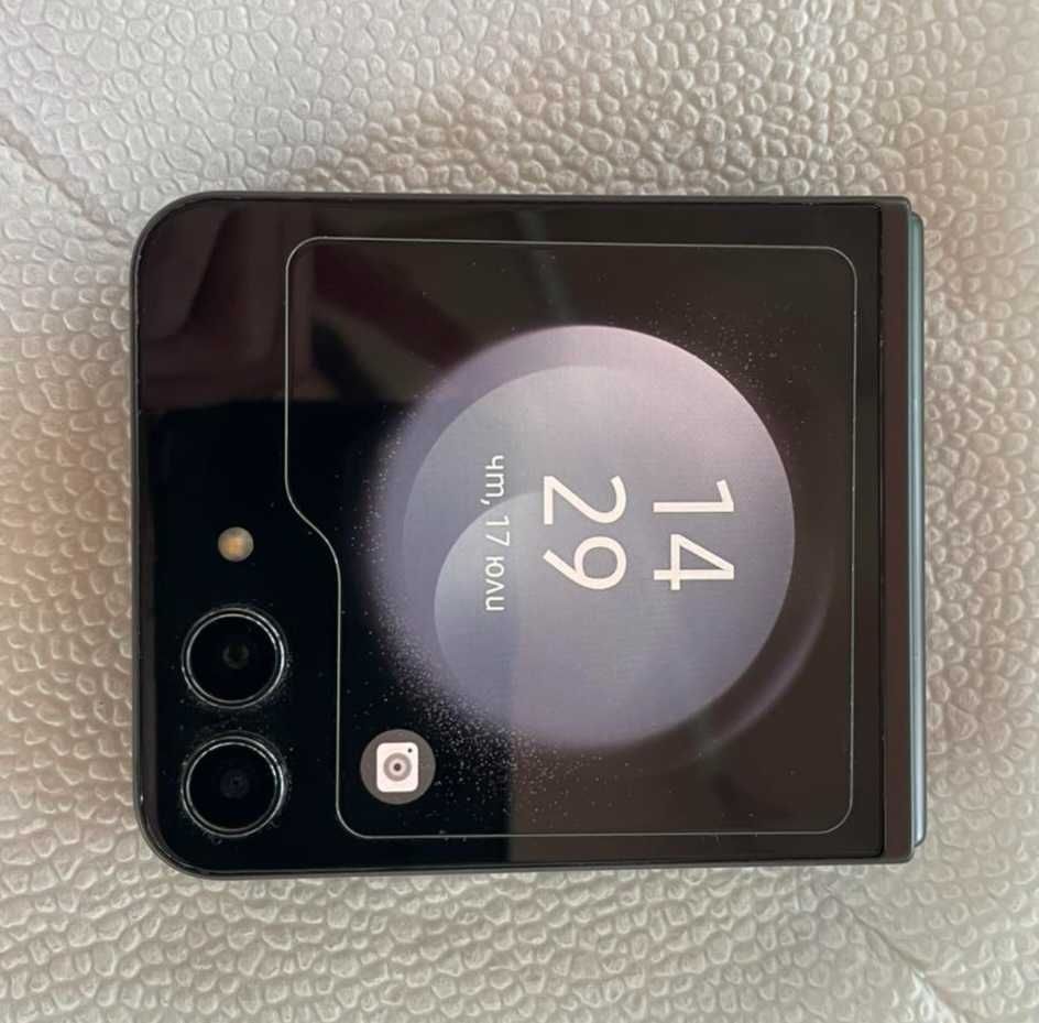 Samsung Galaxy Z FLIP 5