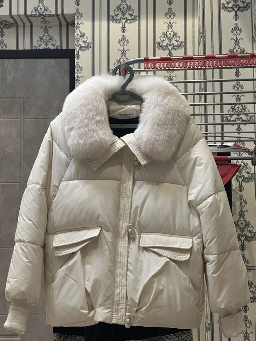 Продается женская куртка