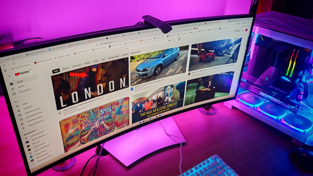 Monitor Gaming curbat DELL 38 inch 4K USB C Black IPS 2000:1 Garanție