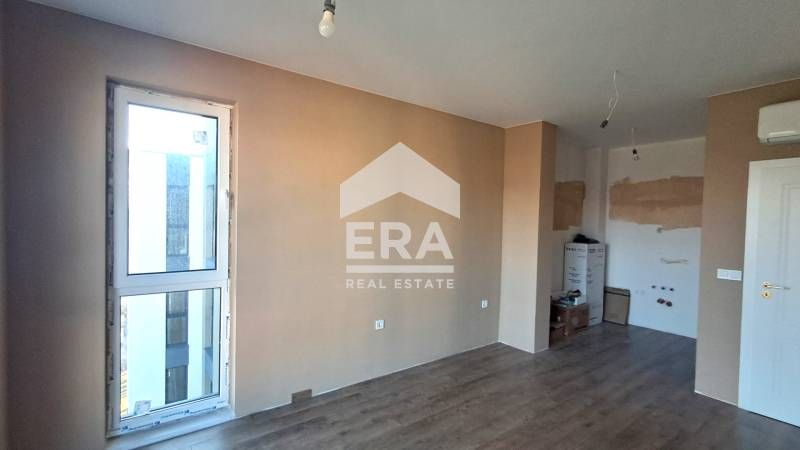 Продава се Двустаен апартамент в к.к. Св.Св. Константин и Елена - 51 кв.м за 3216 €/кв.м - Снимка #1