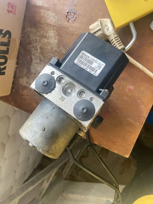 Pompa abs passat b5.5