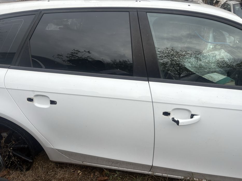 Дясна предна и задна врата за Ауди А4 Б8 / Audi A4 b8