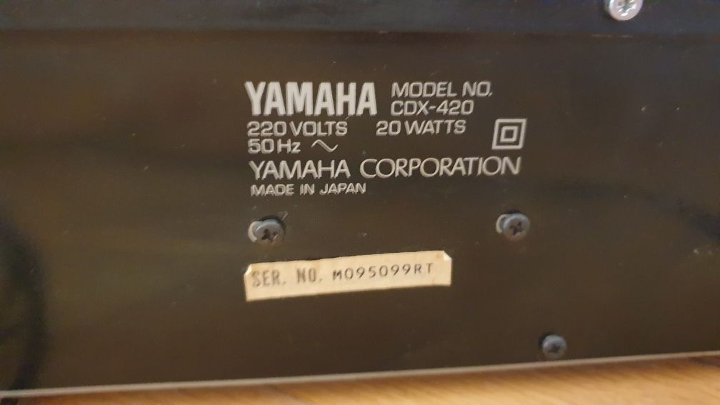 Vand CD Player Yamaha CDX-420 vintage, vechi