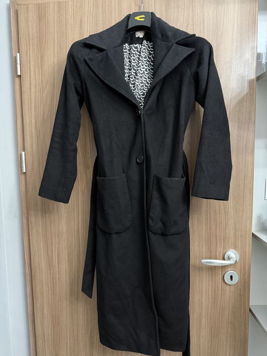 Черно палто AGATA