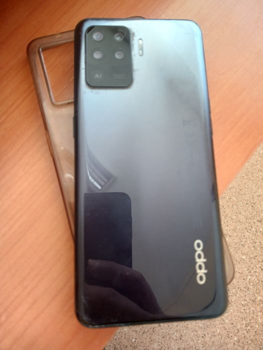 Oppo reno 5lite.  128gb