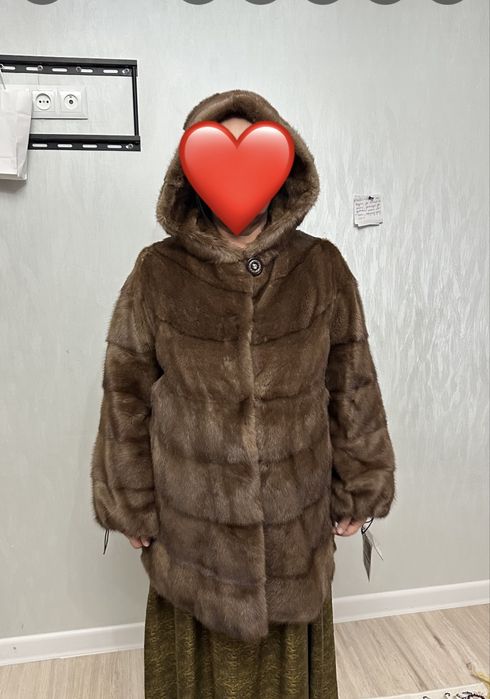Шуба новая короткая 180000
