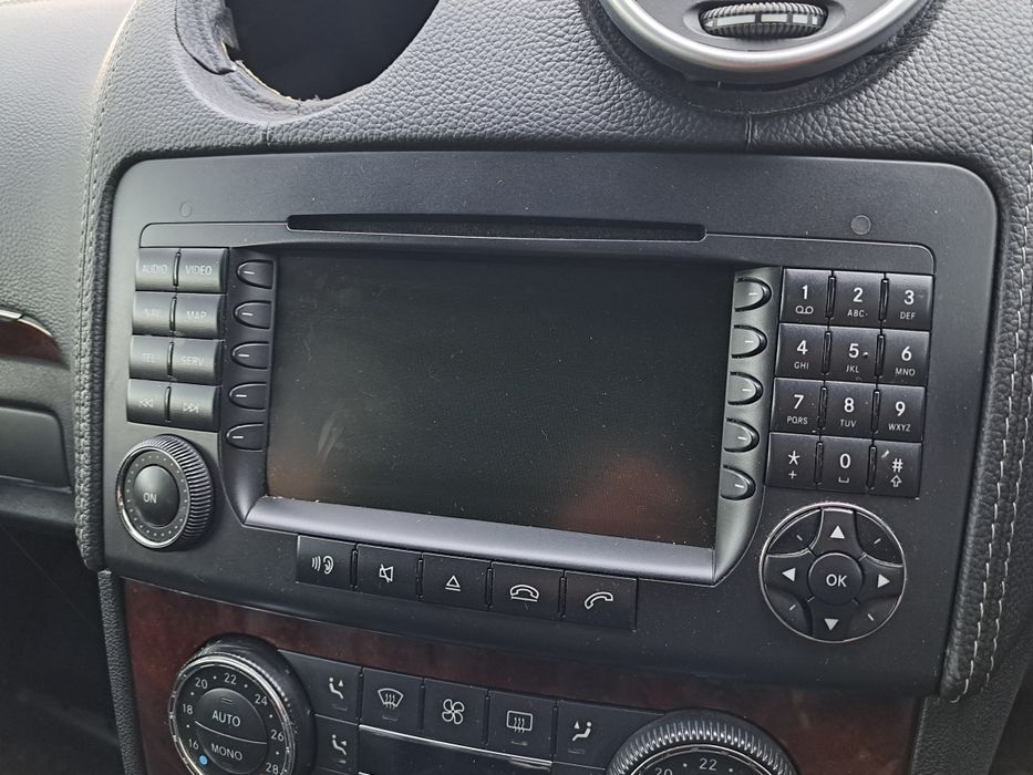 Голяма навигация Мерцедес ГЛ Х164 МЛ W164 медия Harman Kardon