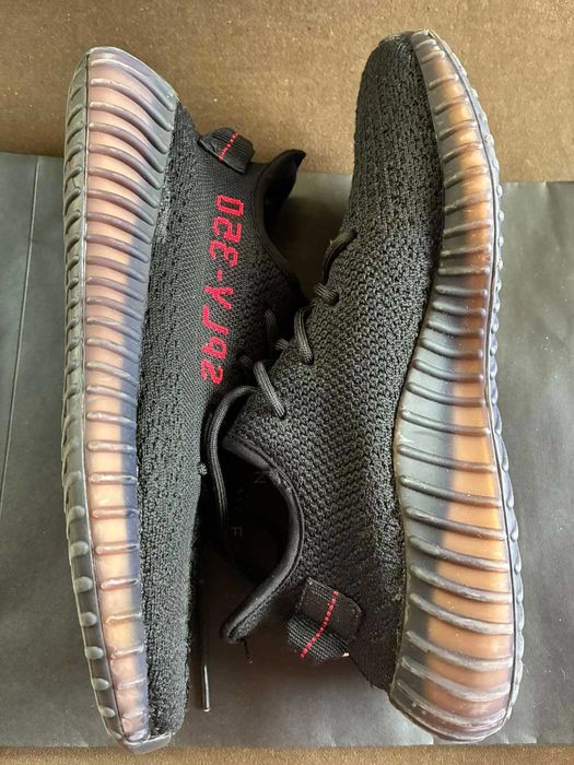 Сиви и черни сникърси ADIDAS YZY 350