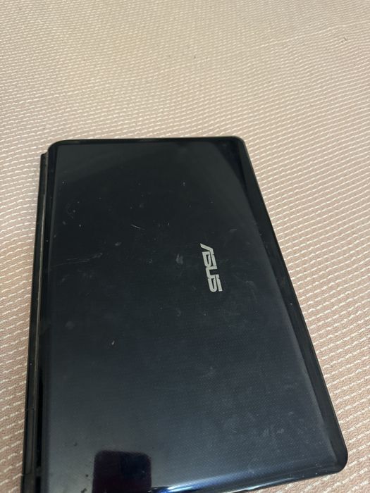 Ноутбук ASUS рабочий с сумкой