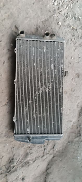 Продам радиатор охлаждения от Ауди 100с3 оригинал.