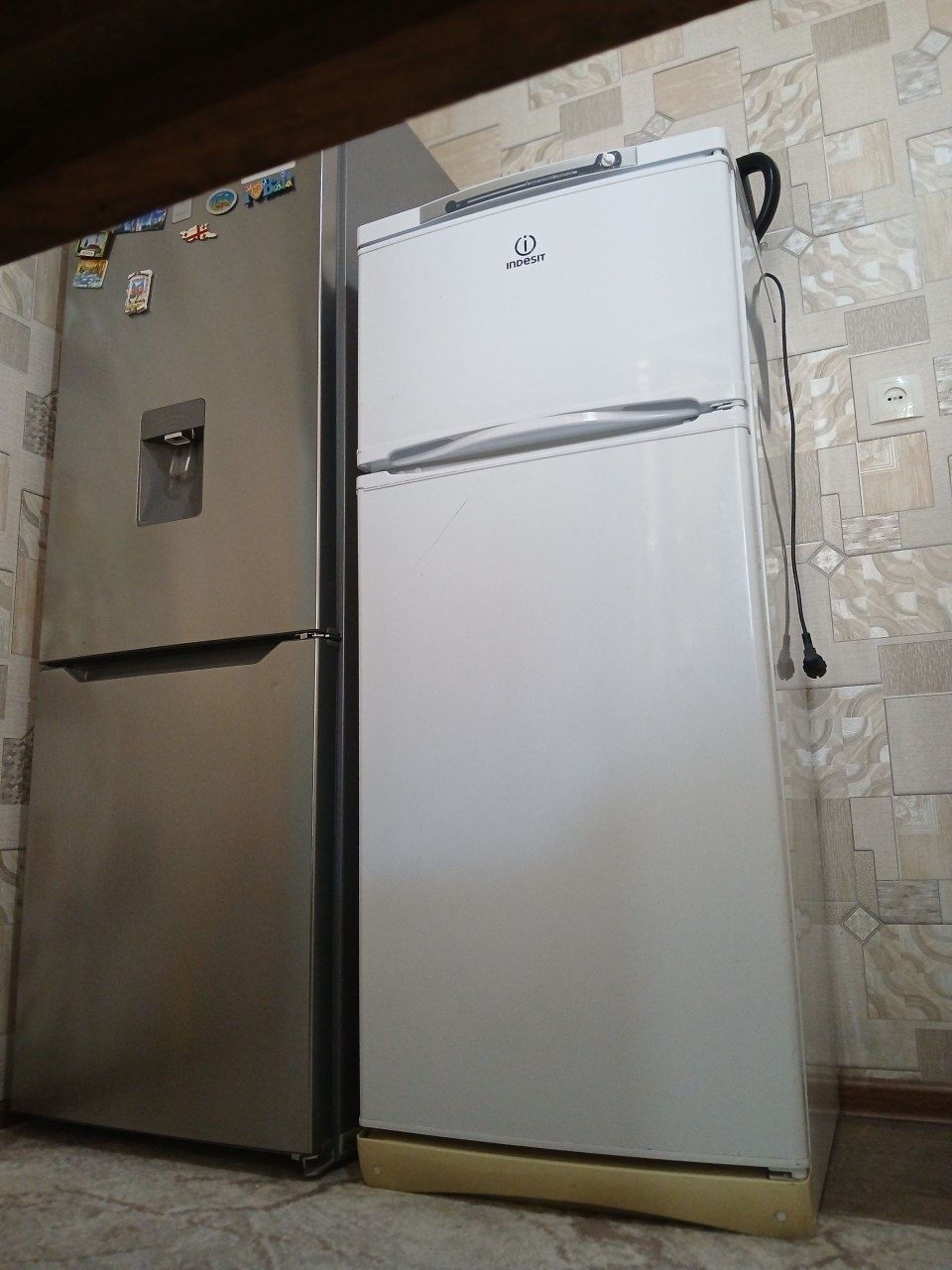 Xolodilnik indesit