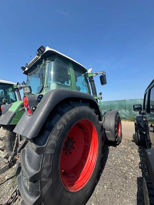 Tractor Fendt 411 Vario