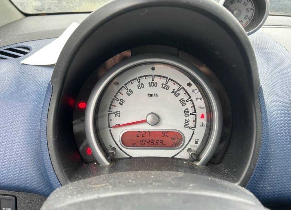 Opel Agila/Suzuki Splash на части