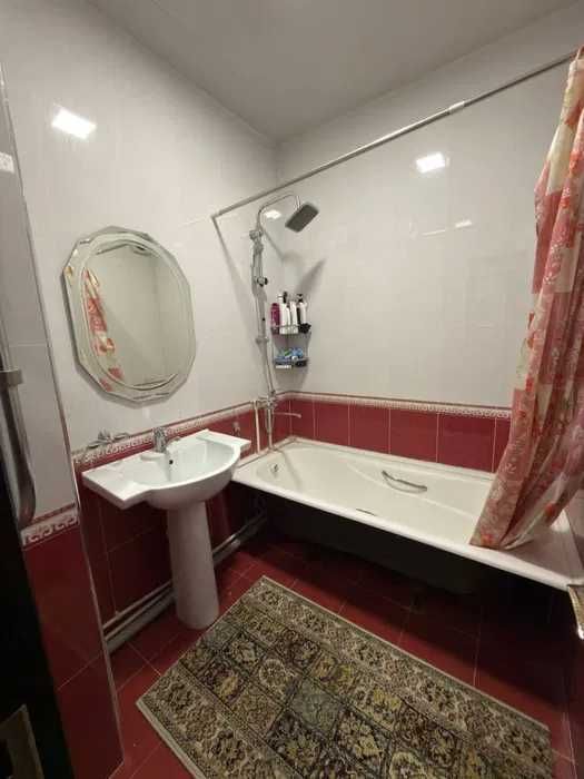 Продается 4х комнатная квартира, Район Сергели 5, Метро 2 я станция.