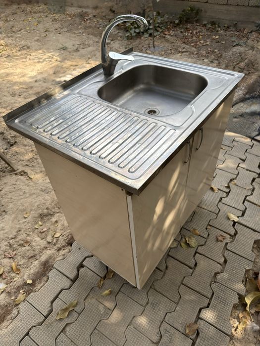 Rakvina shkafi bilan / Раквина с шкафом / Oshxona rakvinasi