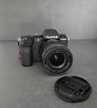 Fujifilm X-S20 с обектив XF 18-55mm f/2.8-4 R LM OIS