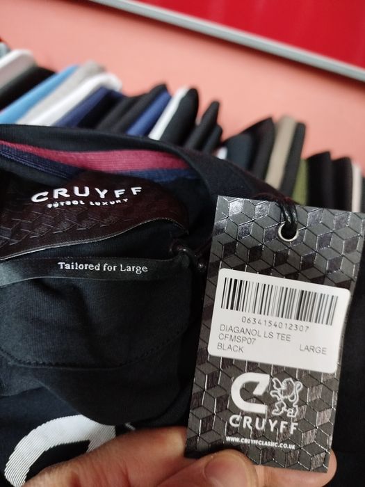 Оригинална блуза Cruyff L , XL , XXL нова мъжка черна фланела Кройф