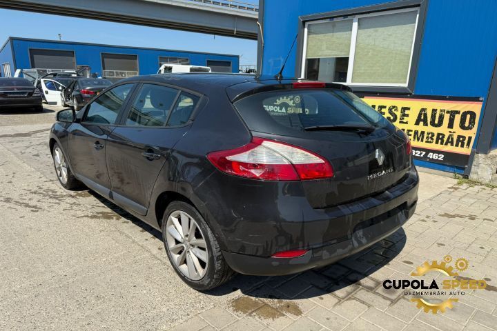 Lampa Tripla stop dreapta pe haion Renault Megane 3 [2008 - 2014]