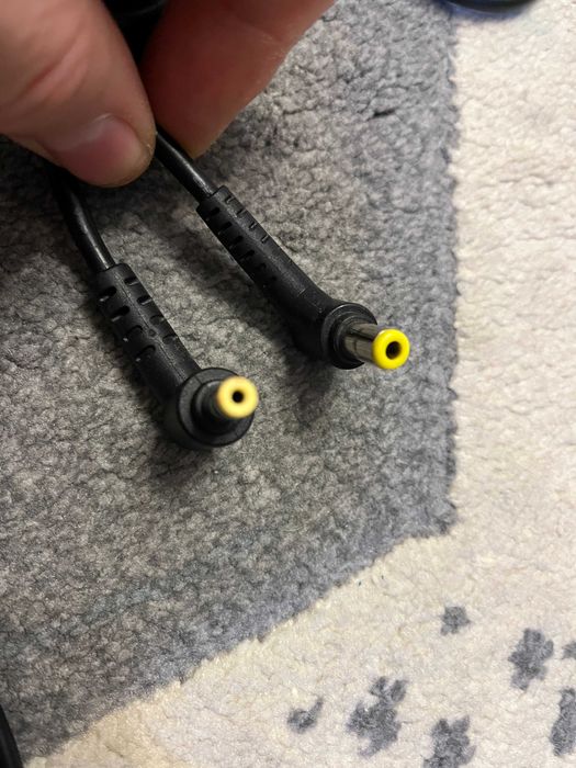 Incarcatoare laptop Acer, diferite mufe si puteri , Suceava