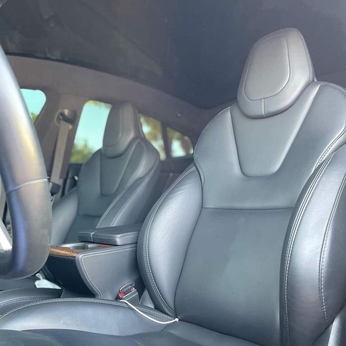 Tesla Model S 2022