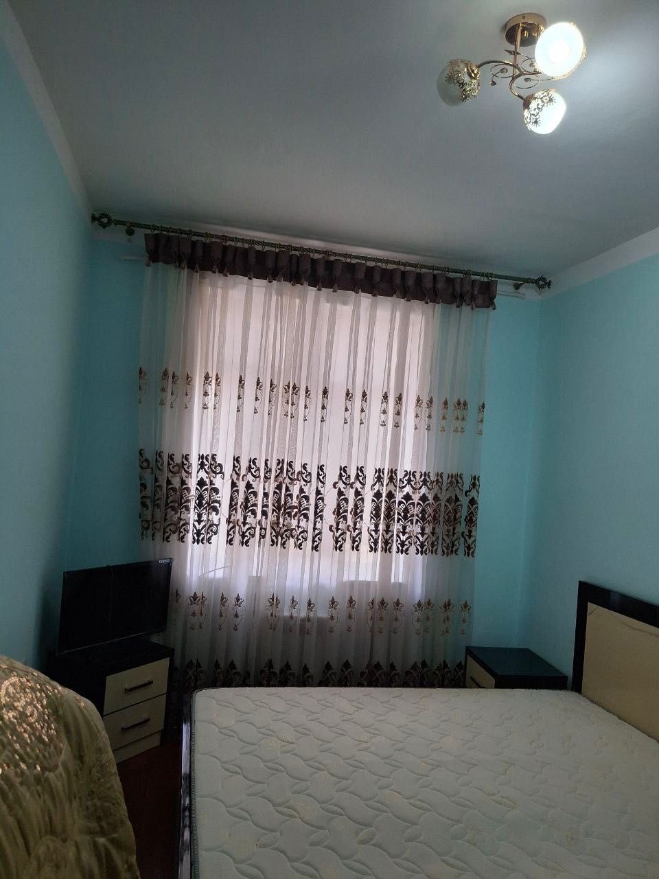 Yangi domlardan 2xonali kvartira sotiladi 72m2