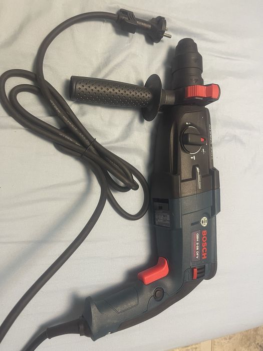 Ciocan rotopercutor Bosch