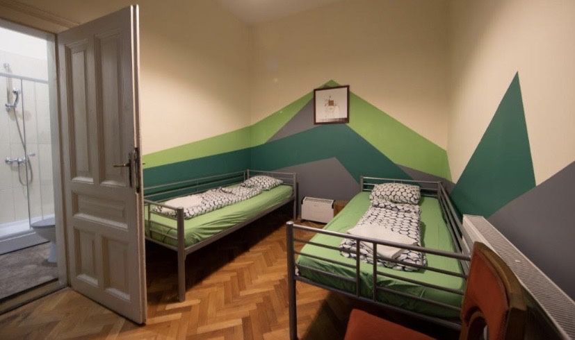 Cazare echipe muncitori